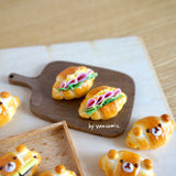 【烘焙店系列】美味的牛油卷三文治 butter roll sandwich. earring