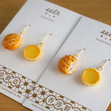 【香港茶餐廳系列】咬一口白汁雞批．耳環 Hong Kong-style Chicken Pie earrings
