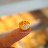 【香港茶餐廳系列】咬一口白汁雞批．耳環 Hong Kong-style Chicken Pie earrings