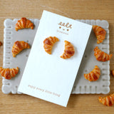 【牛角包系列】幸福的小牛角．耳環(現貨) little Croissant earrings