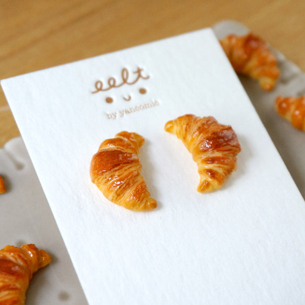 【牛角包系列】幸福的小牛角．耳環(現貨) little Croissant earrings